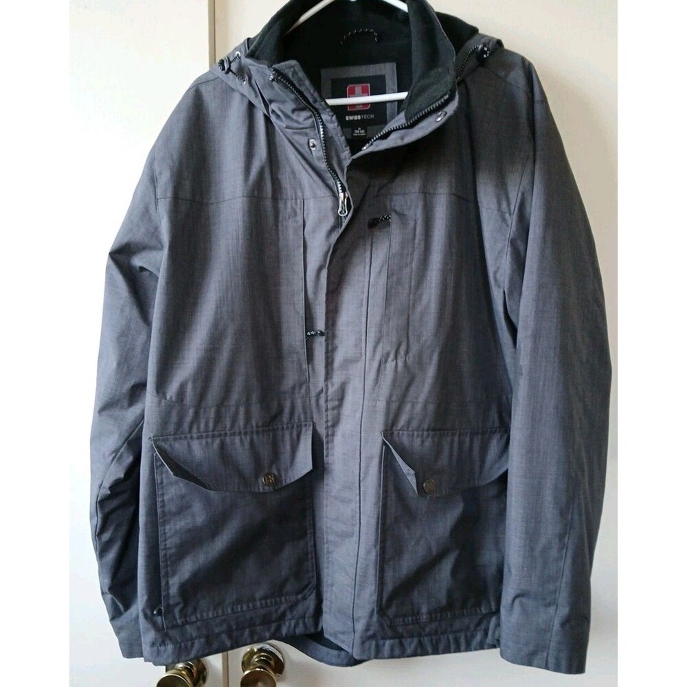 Swisstech Mens Grey/Black Hooded Winter Coat/Jacket M(38-40) GENTLY USED